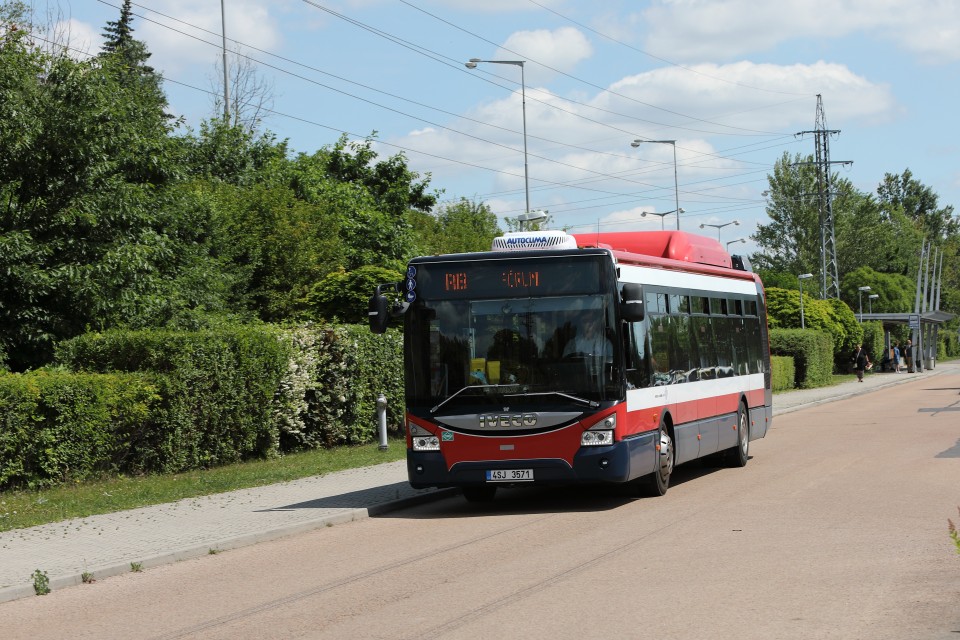 V autobusech mladoboleslavské MHD začala výměna odbavovacích systémů. Jde o součást telematického projektu podpořeného z ITI.