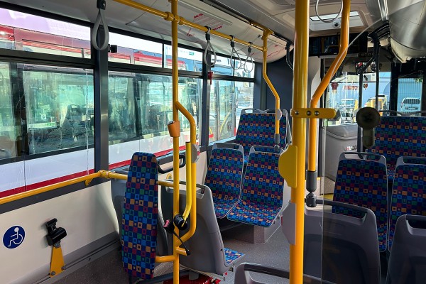 Dopravní podnik města Mladá Boleslav převzal čtyři nové autobusy značky Iveco na bioCNG.